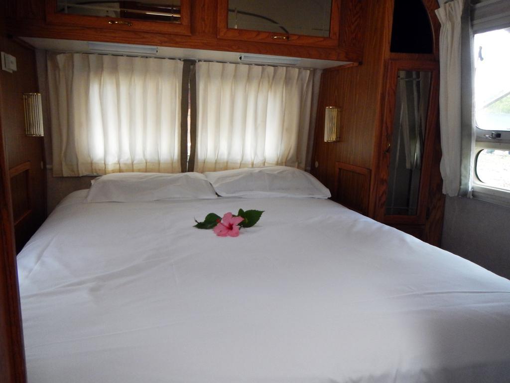 Airstream Paradise Bernard Номер фото